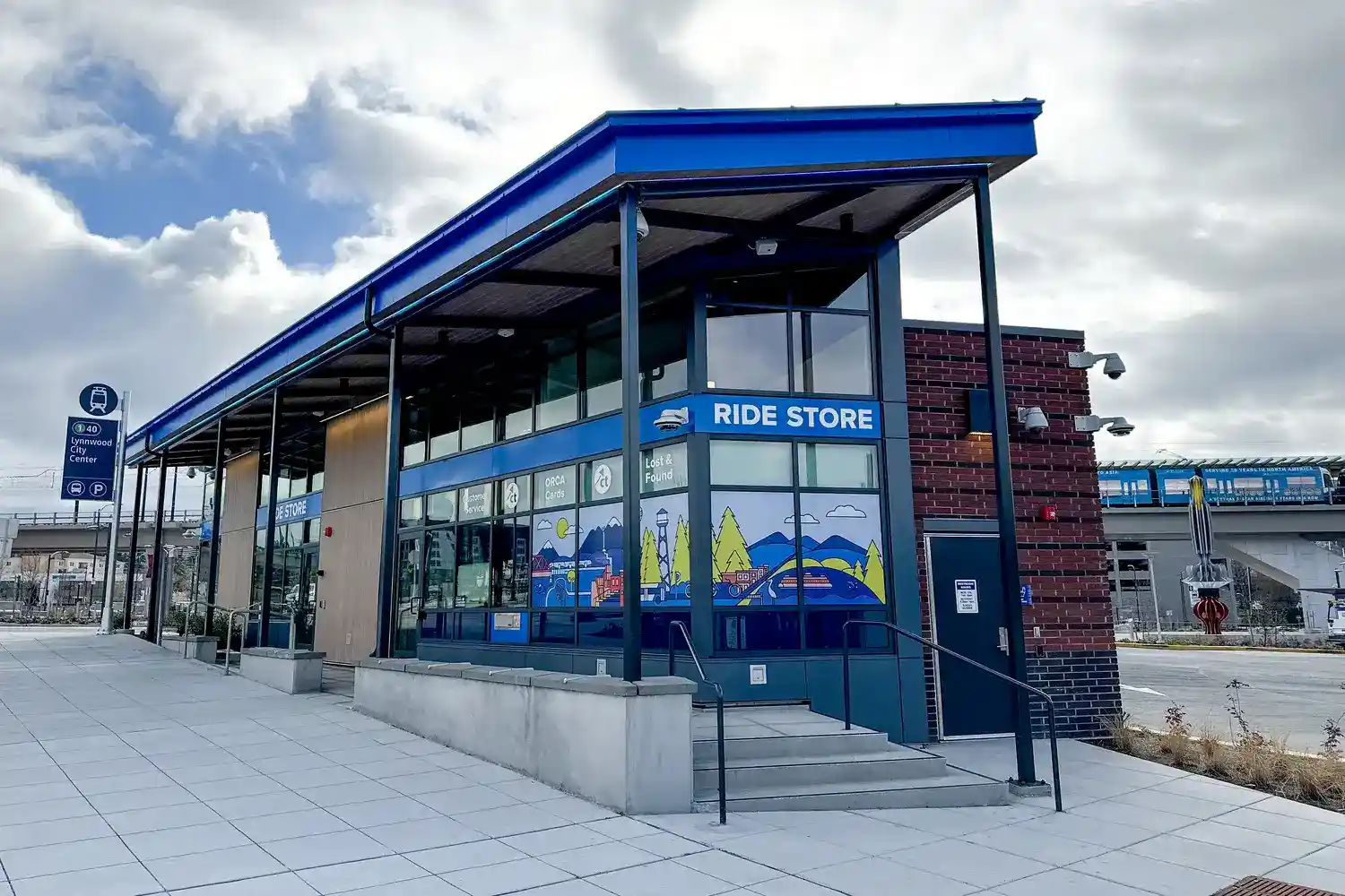 A photo of the exterior of the Community Transit Ride Store at Lynnwood City Center Station
