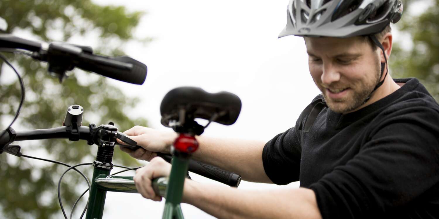 Bicycle discount lockers price